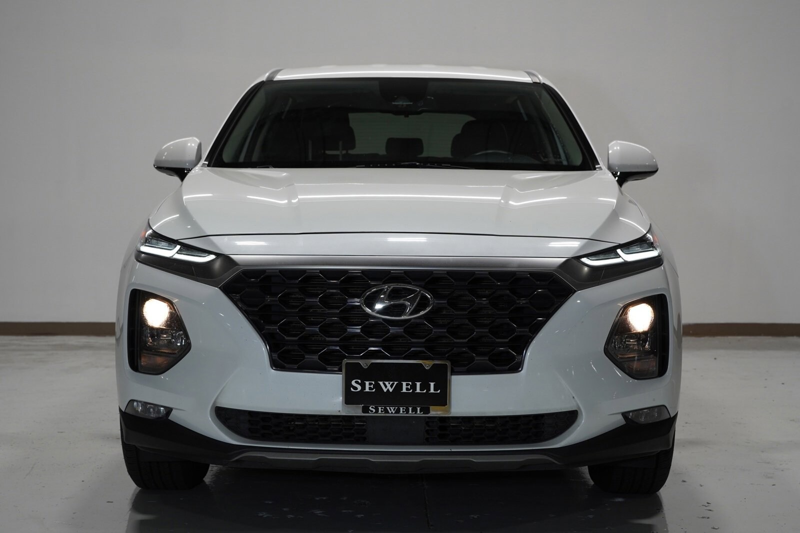 Used 2020 Hyundai Santa Fe SEL with VIN 5NMS33AD1LH223039 for sale in Grapevine, TX