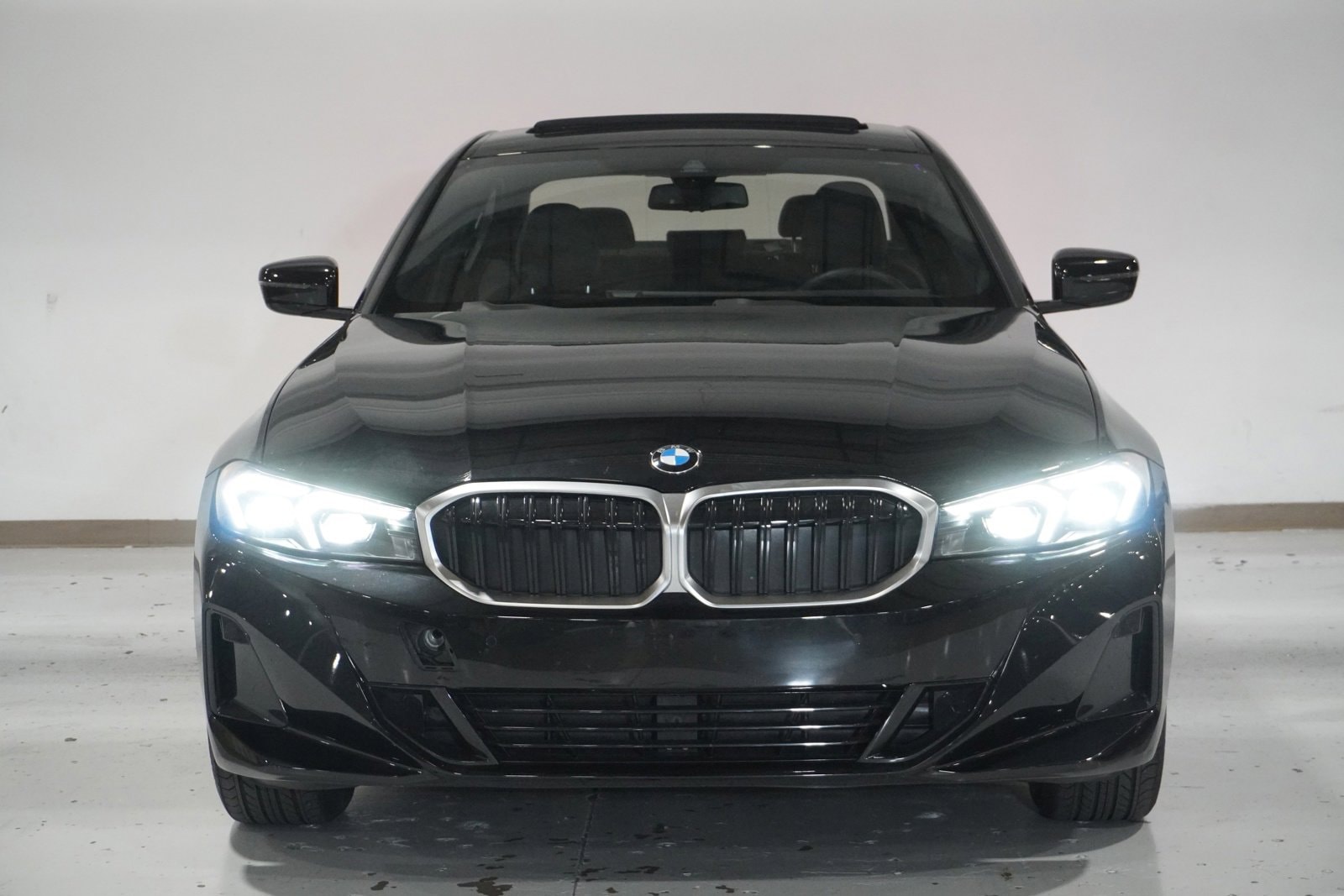 Used 2024 BMW 3 Series 330i with VIN 3MW69FF02R8D94997 for sale in Grapevine, TX