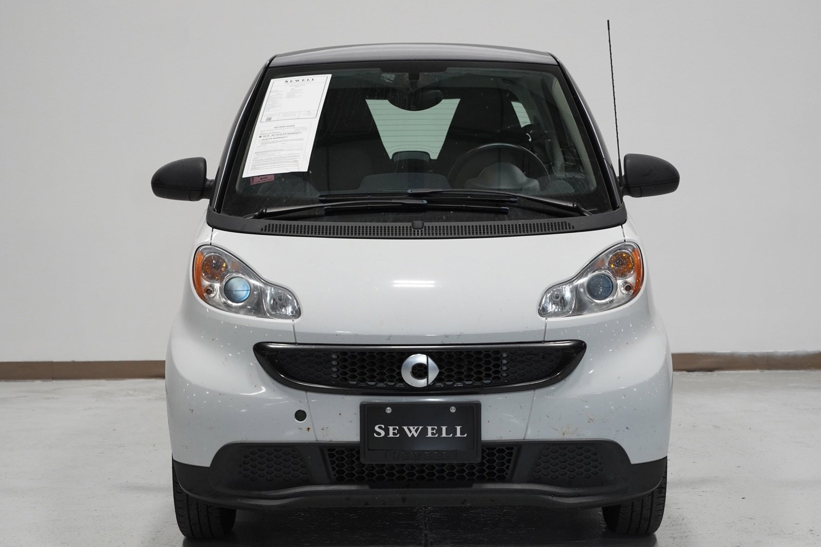 Used 2013 smart fortwo passion with VIN WMEEJ3BA7DK656556 for sale in Grapevine, TX