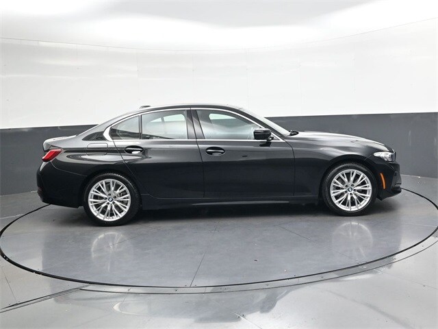 2024 Bmw 330i photo 3