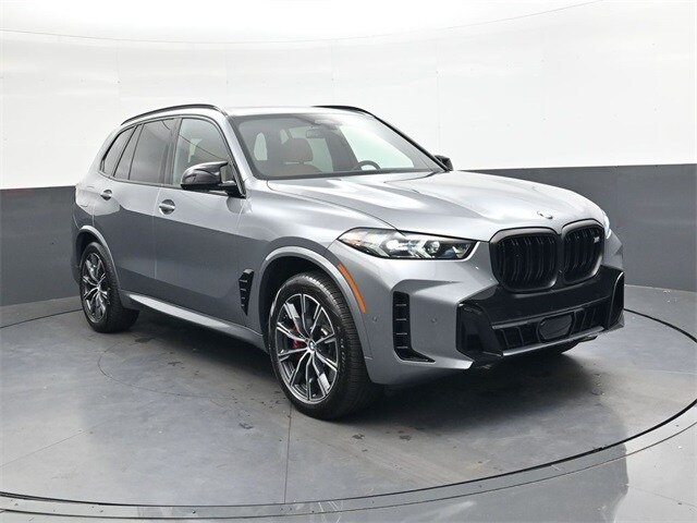 2025 Bmw X5 M60i photo 2