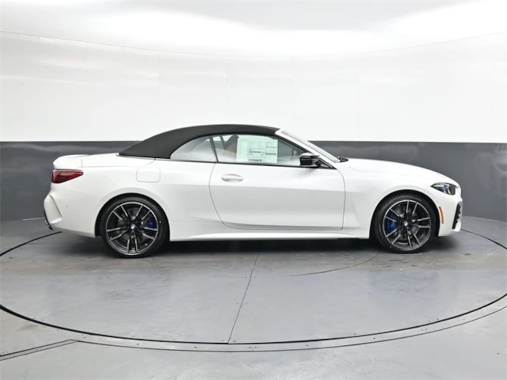 New 2026 BMW M440i Convertible