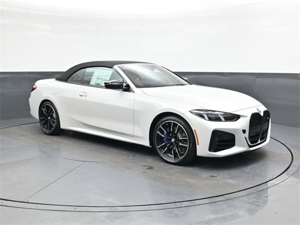 New 2026 BMW M440i Convertible