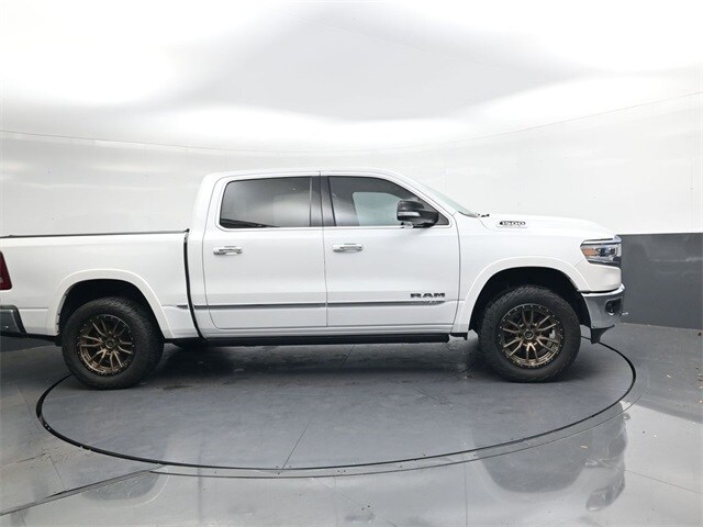 2019 Ram 1500 Limited photo 2