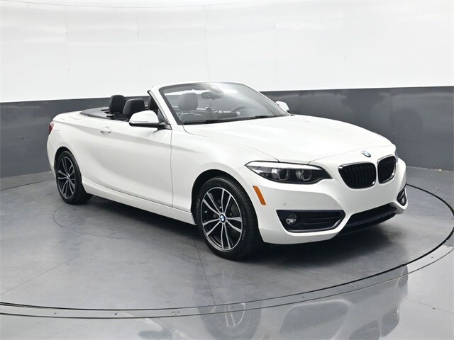 2020 Bmw 230i Convertible photo 2