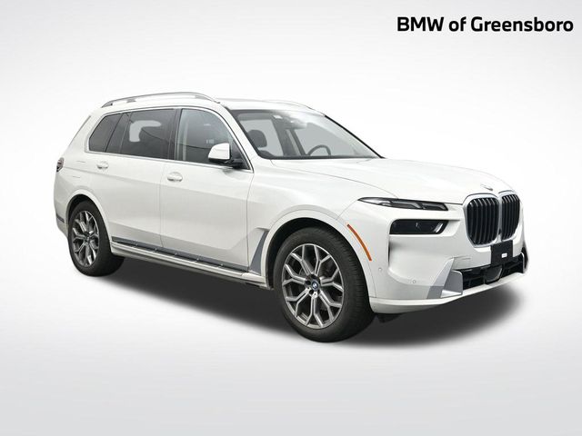 2025 BMW X7