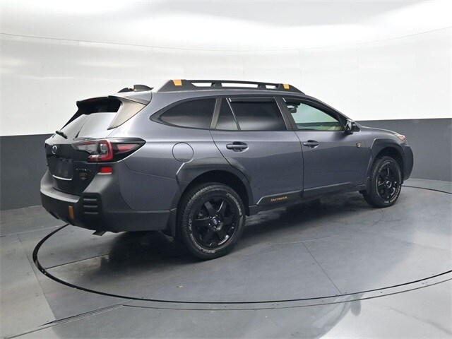 2022 Subaru Outback Wilderness photo 4