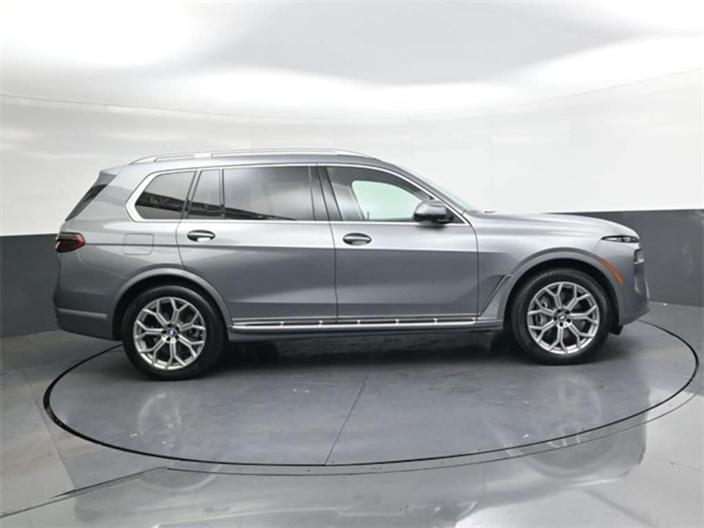 Used 2024 BMW X7 xDrive40i SUV