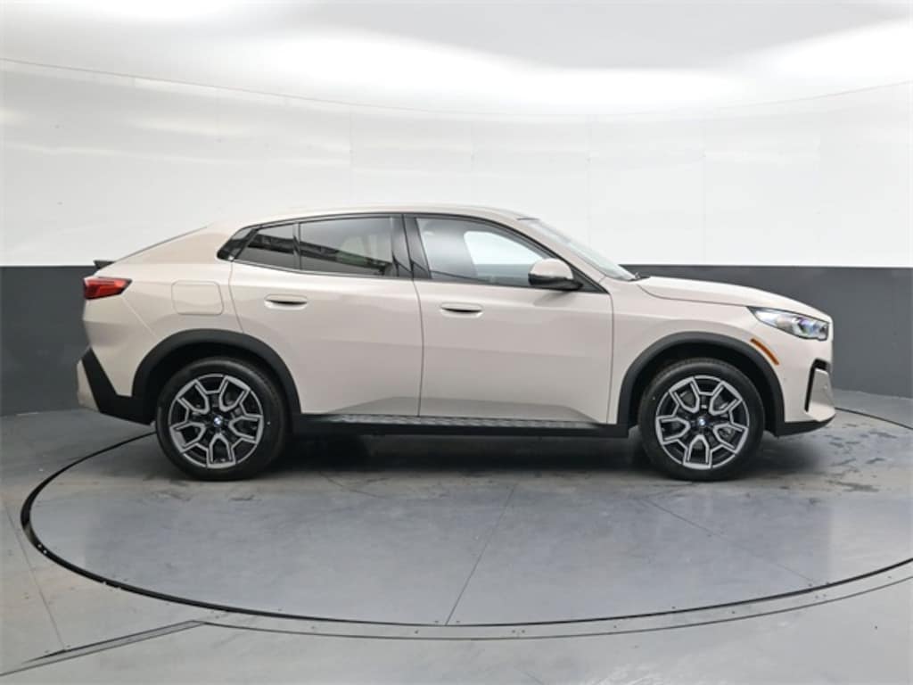 New 2026 BMW X2 xDrive28i SUV