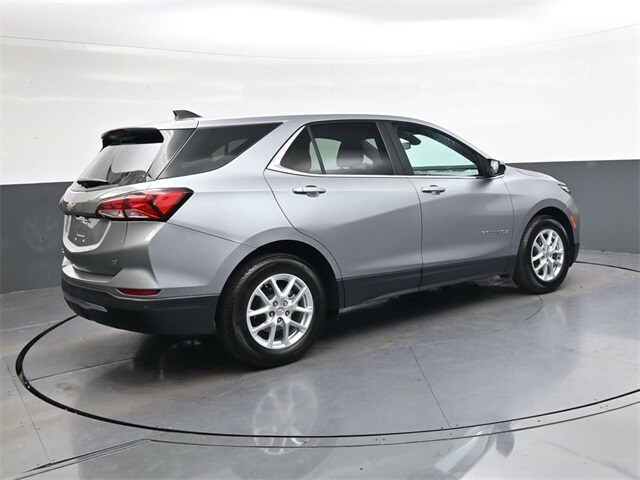 2024 Chevrolet Equinox photo 4