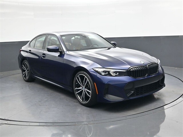 2023 Bmw 330i photo 2
