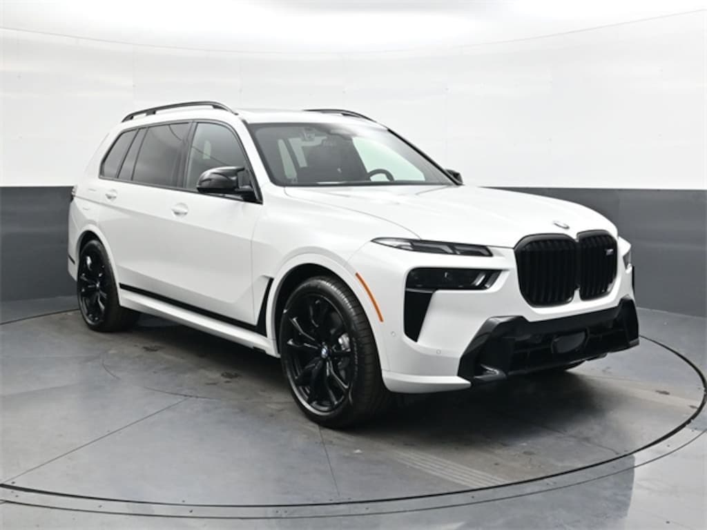 New 2026 BMW X7 M60i SUV