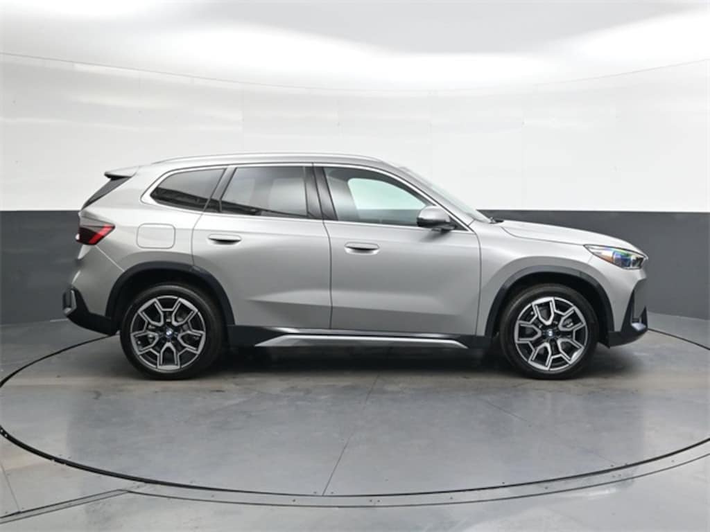 New 2026 BMW X1 xDrive28i SUV