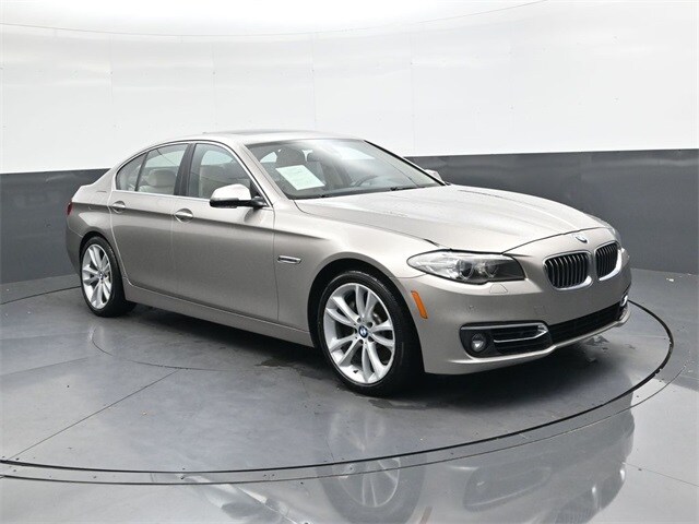 2015 Bmw 535i Sedan photo 2