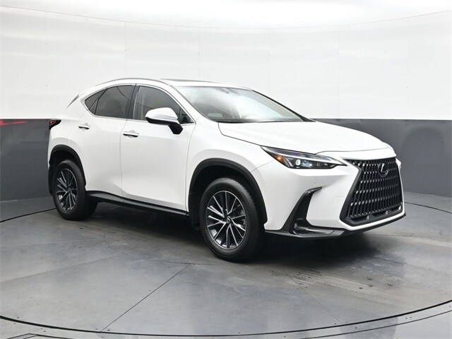 2025 Lexus NX 350 photo 2