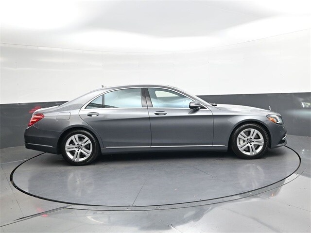 2019 Mercedes Benz S 560 4MATIC photo 3