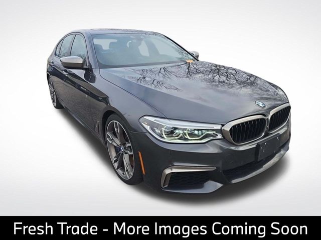 2018 BMW 5 Series M550i's photo