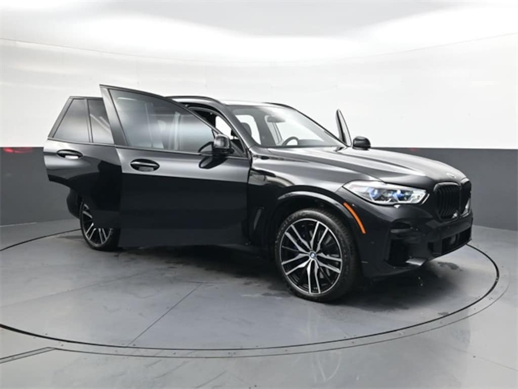 Used 2023 BMW X5 M50i SUV