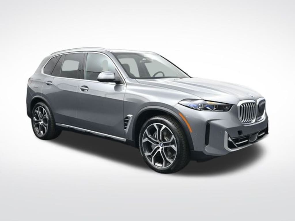 New 2026 BMW X5 PHEV xDrive50e SUV