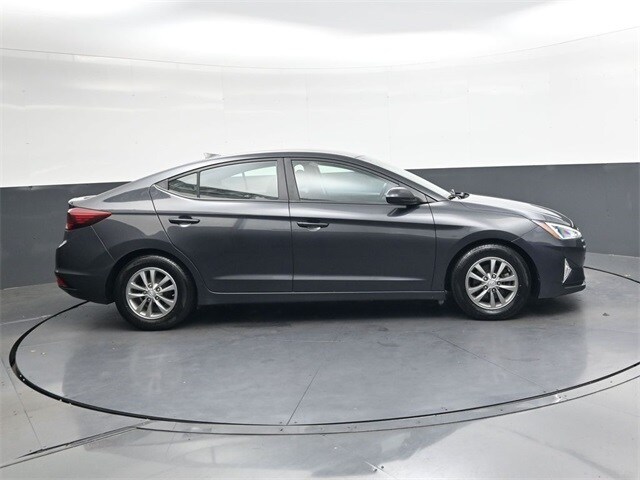 2020 Hyundai Elantra Eco photo 2