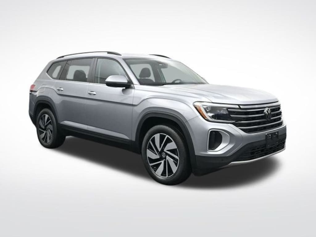 Used 2024 Volkswagen Atlas 2.0T SE w/Technology SUV