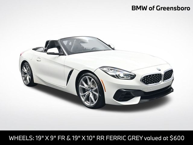 2022 BMW Z4 Base's photo