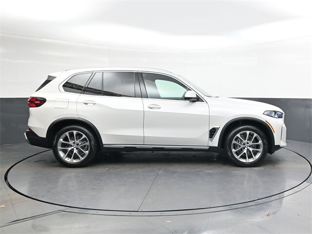 2026 Bmw X5 xDrive40i photo 3
