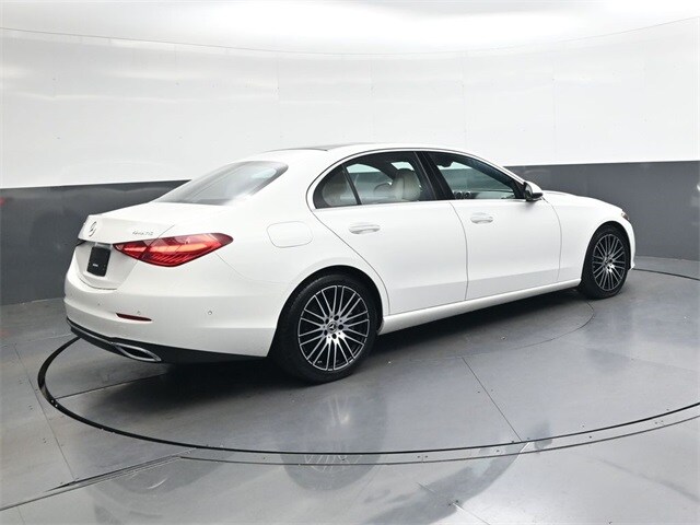 2025 Mercedes Benz C 300 4MATIC photo 4