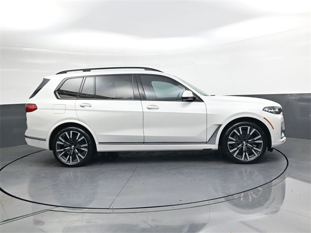 2021 Bmw X7 xDrive40i photo 3