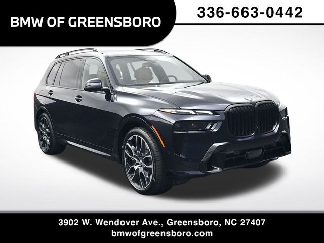 2026 BMW X7 40i's photo
