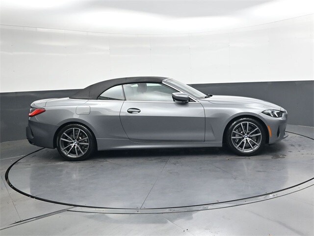2025 Bmw 430i Convertible photo 3