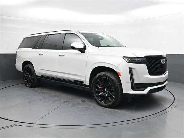 2023 Cadillac Escalade ESV Sport Platinum photo 2