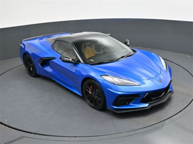 2025 Chevrolet Corvette Stingray 3LT photo 2