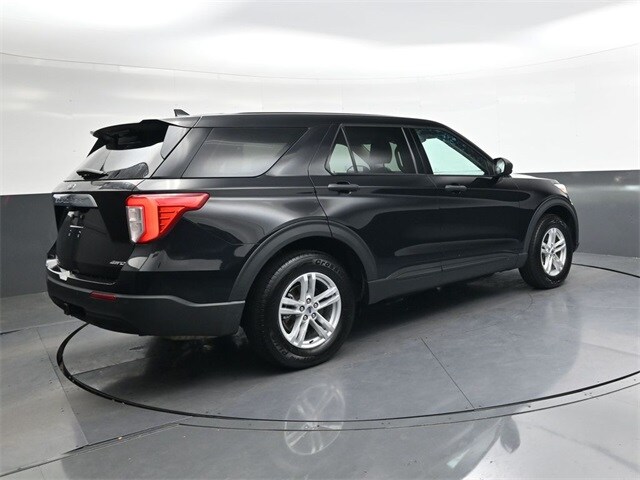 2022 Ford Explorer Base photo 4