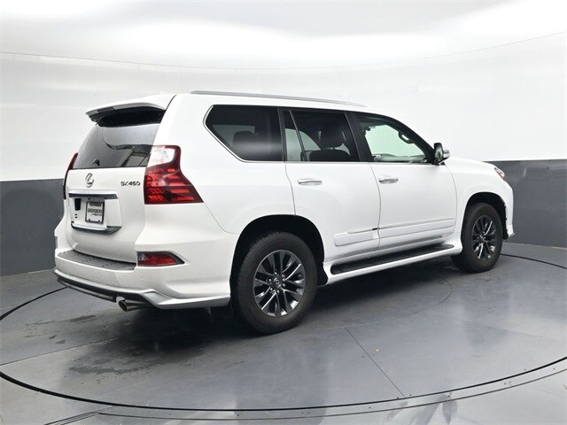 2019 Lexus GX 460 Luxury photo 4