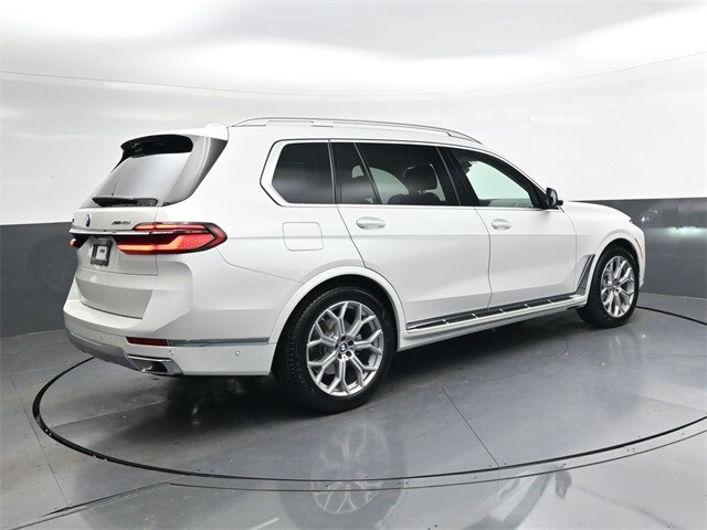 2025 Bmw X7 xDrive40i photo 4
