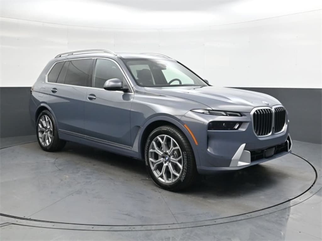 New 2026 BMW X7 xDrive40i SUV