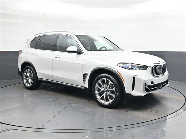2026 Bmw X5 xDrive40i photo 2