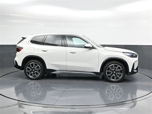 2025 Bmw X1 XDrive28i photo 3