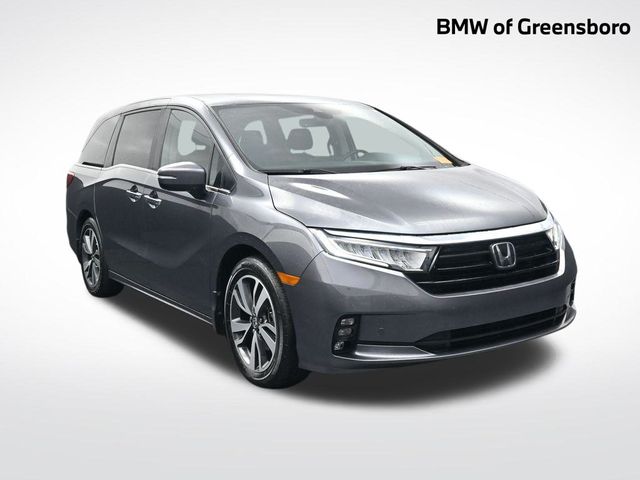 2023 Honda Odyssey Touring's photo