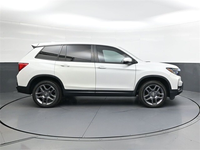 2023 Honda Passport EX-L photo 3