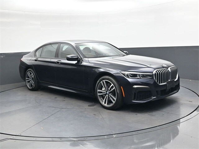 2022 Bmw 750i xDrive Sedan photo 2