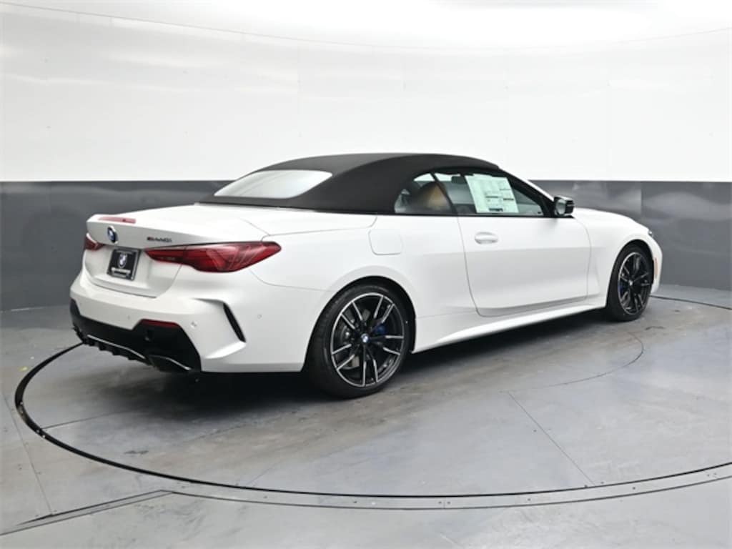 New 2026 BMW M440i Convertible