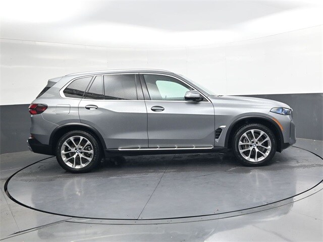 2025 Bmw X5 sDrive40i photo 3