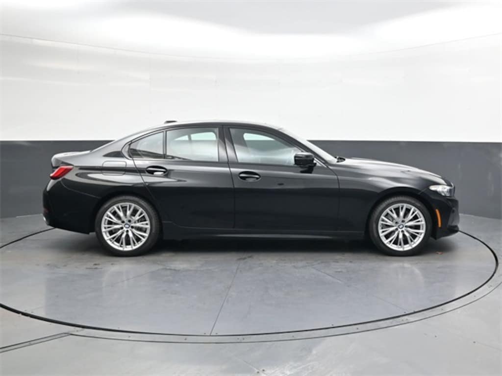 Used 2023 BMW 330i Sedan