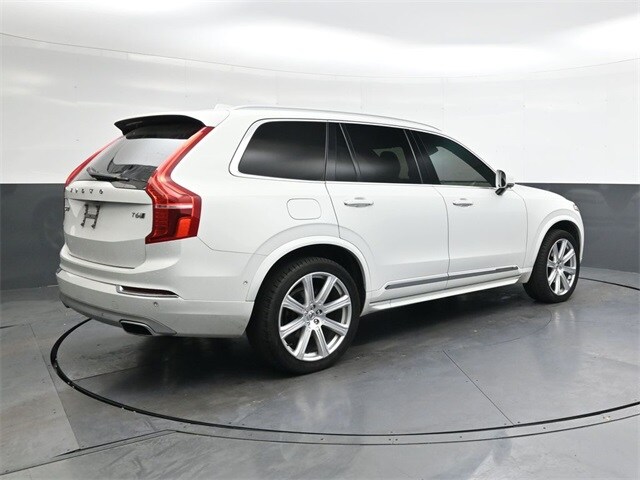 2016 Volvo XC90 T6 Inscription photo 2