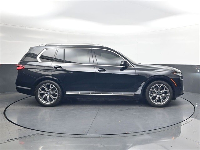 2023 Bmw X7 xDrive40i photo 3