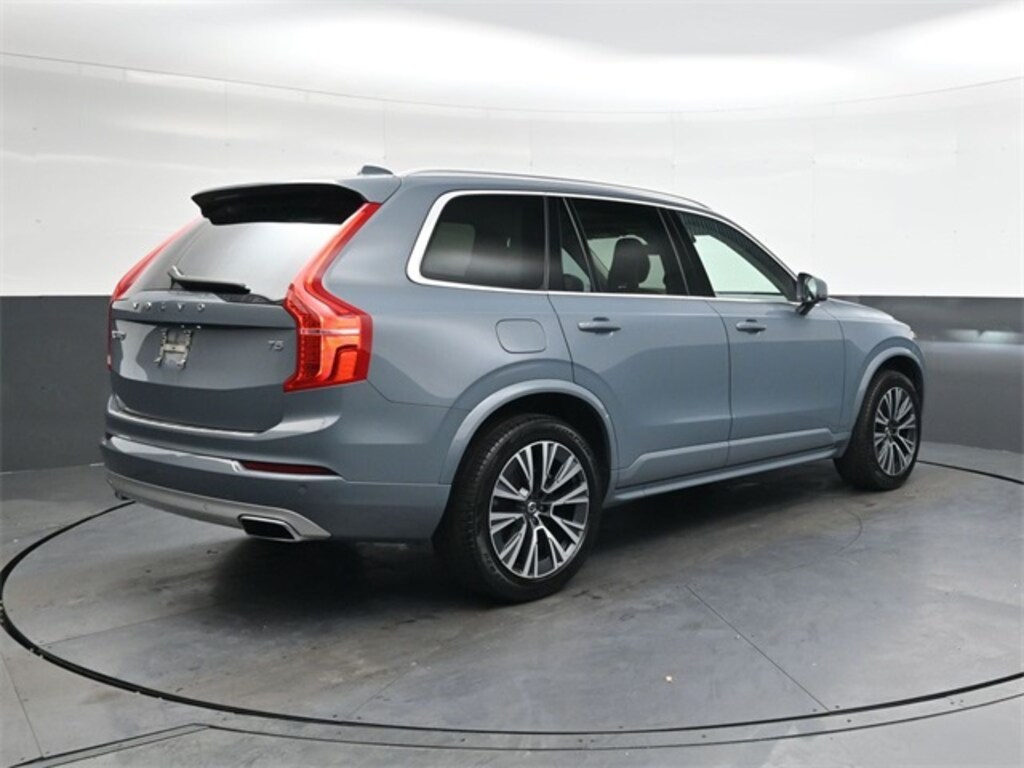 Used 2020 Volvo XC90 T5 Momentum 7 Passenger SUV
