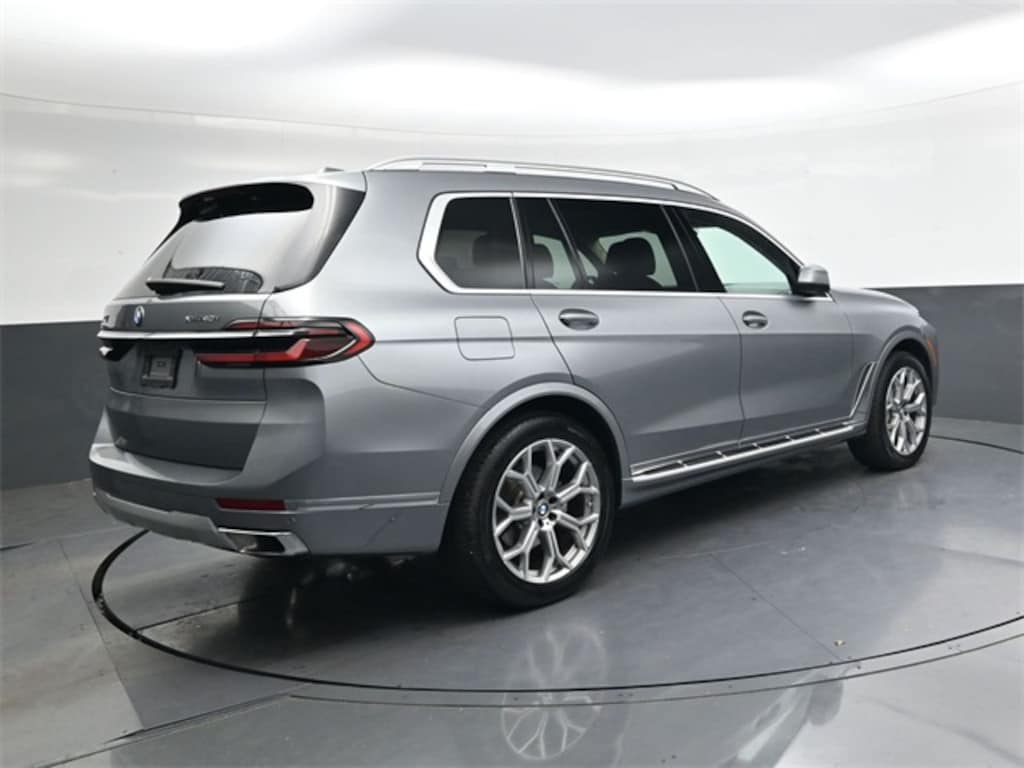Used 2024 BMW X7 xDrive40i SUV