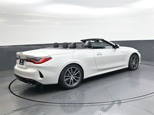 2025 Bmw 430i Convertible photo 4